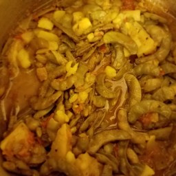 Surti Papdi Aur Aloo  ( Indian Beans With Potato)