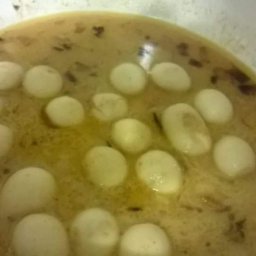Quail Eggs Yogurt And Onion Curry
